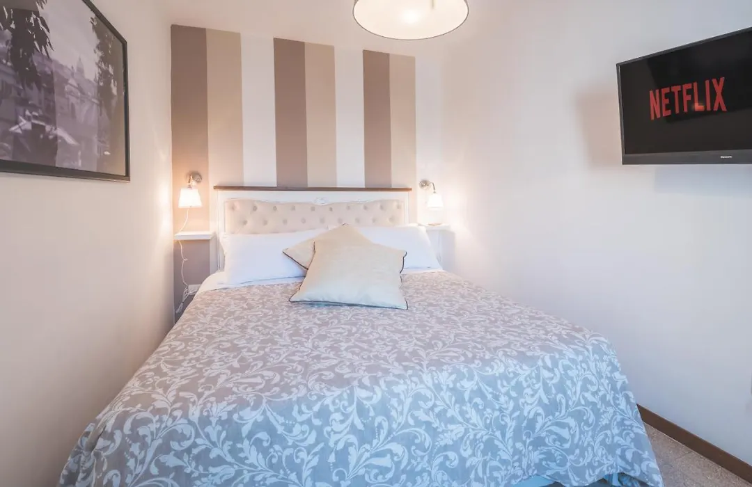 Pellegrino 75 Double Bedroom-1